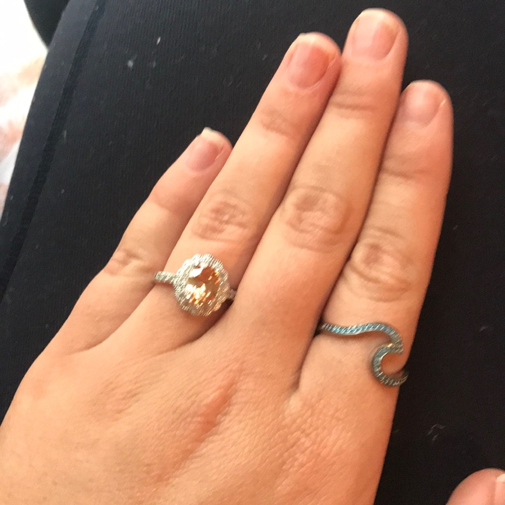 Ring - Picture 2 of 2